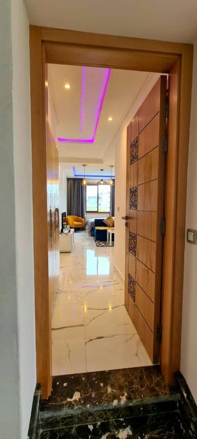 Luxueux Appartement Downtown Рабат Экстерьер фото